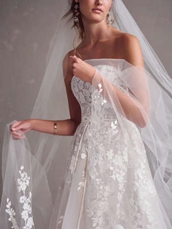 Maggie Sottero Avalon #6 thumbnail