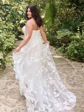 Maggie Sottero Demetria #7 thumbnail