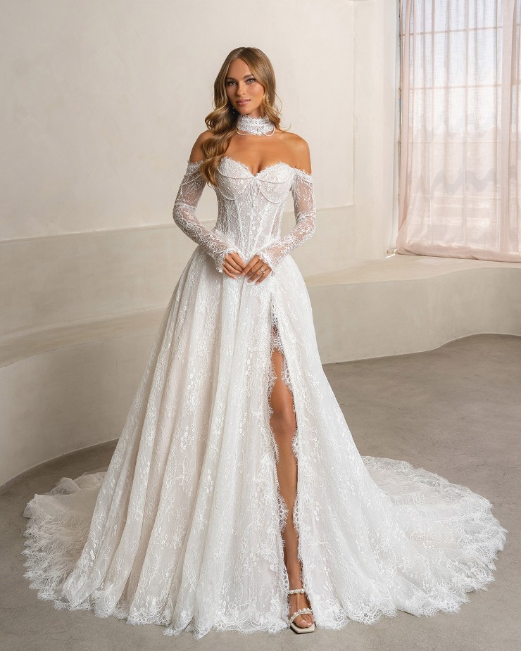 Kitty Chen Isla Default Image