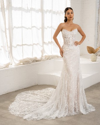 Kitty Chen Francia #1 thumbnail